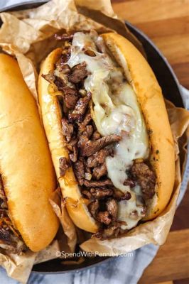  Philly Cheesesteak: รู้สึกถึงความหอมกรุ่นของเนื้อวัวและชีสละลายในปาก!